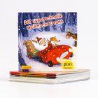 "Der superschnelle Weihnachtsmann". Illustration: Weihnachtsmann und Fuchs fahren ein rotes Auto im Schnee.