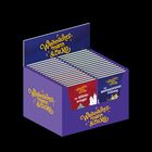 Box mit der Aufschrift "Weihnachtsmann & Co. KG", enthält Bücher, violett mit gelbem Text.