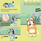 "Sie beschließen, Schmetterlinge zu spielen. Also erklärt Bluey die Regeln. 'Okay, die erste Raupe krabbelt über den Boden.' 'Oooh, kann ich zuerst die Raupe sein?', fragt Bingo. Aber Judo stellt sich das anders vor. 'Nein, ich fange an!' 'Dann schlüpft sie in den Kokon.' 'Dann schlüpft sie als Schmetterling.' 'Aber die Schmetterlingsfänger haben sich versteckt...' 'Und fangen ihn!' Illustration von Illustrationen."