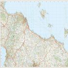 Es handelt sich um eine detaillierte Landkarte mit geografischen Merkmalen und topografischen Informationen. Links ist eine Legende.