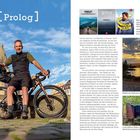 [Prolog] Ein Mann sitzt lächelnd auf einem Fahrrad vor einer großen Kirche. Rechts sind Naturfotos und Textabsätze.