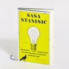 „SAŠA STANIŠIĆ - Mein Unglück beginnt damit, dass der Stromkreis als Rechteck abgebildet wird - Eine Ermutigung.“ Illustration einer Glühbirne.