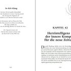 Seite links: Gedicht "In-Sich-Klang". Seite rechts: Kapitel 42, "Herzintelligenz – der innere Kompass für die neue Zeitspur". Spiral-Design.