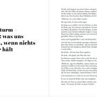 Links steht in großer, schwarzer Schrift: „der sturm – oder: was uns trägt, wenn nichts mehr hält“. Rechts befindet sich Fließtext.