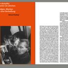 Links orange Fläche mit Zitat von Edmund Kesting: "Es ist allen Sinnen-dumpfen und Gehirnversklavten ein Zeichen... Es zeigt den Weg.". Rechts "Vorwort". Graustufenfoto eines Mannes mit Buch.