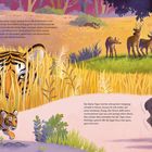 In einer bunten Illustration lauern Tiger im hohen Gras und beobachten Hirsche. Ein Tigerjunges tritt auf einen Zweig, Hirsche fliehen.