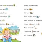 Eine kindliche Illustration zeigt Maja mit einem Besen, sie liegt im Gras und schaut in den Himmel. Im Hintergrund sind Strand und Berge.