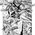 Szene in schwarz-weiß mit "BWISCH", "FWAMM", "SKRR", "WAAAAH"; Held schießt ein Netz, um brennendes Auto zu stoppen.