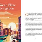 „Wenn Pläne baden gehen“. Illustration: Stadt am Kanal bei Sonnenuntergang mit Booten, im Hintergrund markante Architektur.