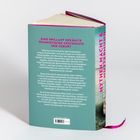 Ein Buchrücken mit dem Titel "Mythen, Macht & Muttermund". Die Rückseite beschreibt feministische Geburtsgeschichte.