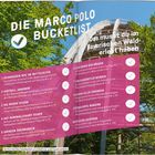 "Die Marco Polo Bucketlist: Zehn Aktivitäten im Bayerischen Wald. Im Hintergrund ein Baumwipfelpfad."
