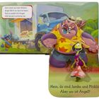 "Zum Lied auf der Gitarre singt Stitch... Nein, da sind Jamba und Pliiklii!... Illustration mit Charakteren und Lieferwagen."