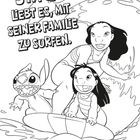 "STITCH LIEBT ES, MIT SEINER FAMILIE ZU SURFEN." Illustration: Ein Alien und zwei Mädchen surfen gemeinsam auf einer großen Welle.
