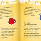 Seite mit gelbem Hintergrund, Comic-Zeichnungen oben, humorvolle Sprüche, rote Kaffeetasse- und blaue Trinkverpackung-Sticker.
