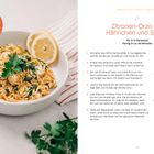 "One-Pot-Köfte mit Bulgur" Rezept für 3-4 Personen. Zutaten: Zwiebel, Knoblauchzehe, Rinderhackfleisch, Olivenöl, Paprikapulver.