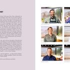 VORWORT. Sechs Personen in Kochumgebung mit Schürzen „Hier und heute“. Namen: Olaf Baumeister, Julia Floss, Julia Komp.