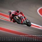 „93 | Marc Marquez | ESP | 17.02.1993 | Ducati Lenovo Team“ Kalenderblätter unten. Motorradfahrer in Kurve auf Rennstrecke.