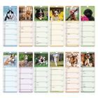 Kalender mit zwölf Seiten, jede zeigt einen Hund auf einem Foto und darunter sind datierte Zeilen für Notizen.