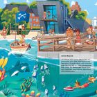 Text: "UNTER WASSER: Im Ostsee Info-Center gibt es Infos zu Meerestieren wie Schweinswalen. Sie sind etwa 1,50m klein."

Eine bunte Illustration zeigt eine Küstenszene mit Menschen am Steg und tauchenden Unterwasserlebewesen.