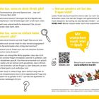 Texte: Anleitungen bei Streit oder fehlenden Antworten. Genderhinweis. "Wir wünschen euch viel Spaß." QR-Code, Website: www.schaetz-mal.de. Illustration: Vier Figuren mit Weihnachtsmützen.