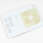 Links Anleitungen und Grafiken, rechts Blumenskizze mit Text "Envelopes" oben in mehreren Sprachen.