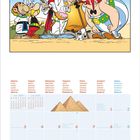 Kalenderseite Mai 2027. In einer Illustration stehen Charaktere neben einem Kessel, Hund Idefix rechts unten.