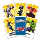 Text: "Marvel Avengers Guess Who? Captain Marvel Hulk." Illustration von Superhelden-Karten in leuchtenden Farben.