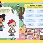 Links "Pretty in Picnic". Ein Mädchen und ein Junge im Cartoon-Stil. Rechts ein Picknick mit Essen und einem Baum.