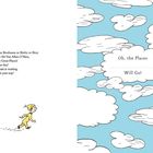 Links steht ein Text über Namen und Aufbruch. Rechts Wolken auf blauem Hintergrund mit dem Text: „Oh, the Places You Will Go!”