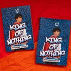 Zwei Buchcover mit dem Text "KING OF NOTHING" und "NATHANAEL LESSORE", blaue Graffiti-Hintergründe und eine Person im Vordergrund.