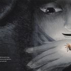 "Überrascht huschte sie vorwärts, dann fühlte sie sich mit schockierender Geschwindigkeit erhoben. Weaver war so ängstlich..."  
Illustration: Ein Gesicht betrachtet eine Spinne auf einer Hand in dunkler Umgebung.