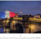 "Assemblee National" und "CASARES EDITION" bilden den Text. Eine Brücke und ein Gebäude mit blauer, weißer und roter Beleuchtung.
