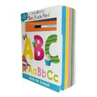 Buchcover mit bunten Buchstaben "ABC" und "AaBbCc", Text "Skills for School", mit einem Stift in der Mitte.