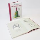 "Peter Gaymann: Wein und Sein. Gelesene Weishkeiten. Illustration: Zwei Personen diskutieren mit Weinflasche."