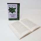 "Mary Shelley - Frankenstein" steht auf einem Buchdeckel, daneben ein geöffnetes Buch mit sichtbarem Fließtext.