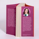 Leonie Schöler, geboren 1993, ist Historikerin und Journalistin. Abgebildet ist eine Buchrückseite mit einem Porträt von Schöler.