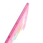 Text: "Hold me in Summer - Sommermomente zum Ausmalen". Rosa Hintergrund, Illustration eines sommerlichen Motivs.