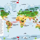 Eine Weltkarte zeigt klimatische Zonen mit Tieren und Pflanzen. Texte wie "Klimazonen", "Nordpol", "Äquator" und Kontinentnamen.