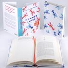 "Hummerjahre" von Beatrix Gerstberger. Buchcover zeigt bunte Hummer-Motive, eine Version ist geöffnet, zeigt Text.