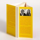 Gelber Einband mit Texten über Frauen in den Wechseljahren, verfasst von Dr. Ute Brambrink und Claudia Riess. Foto inklusive.