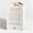 Ein Buch mit dem Titel "Die Briefeschreiberin" von Virginia Evans, Text über eine bewegende Geschichte in Briefen.