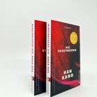 Zwei Bücher mit „DIE VEGETARIERIN“ von HAN KANG, Siegel „Nobelpreis für Literatur“. Rotes Cover, Verlag ullstein.