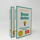 "Besser denken", Henning Beck. "Fokussieren, Verstehen, Entscheiden". "SP: B: Autor". Zwei Bücher mit Glühbirnen-Illustration.