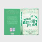 Titel: YOUR SECRET PLAN. Autorin: MIMI HEEGER. Thema: Zwischen Teamplay und Rivalität. Sportliches Design mit Fußball.