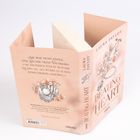 Buchtitel: "Beating Heart". Zitat: »Sie war nicht einmal eine Stunde meine Nachbarin...«. Cover mit Stethoskop und Blumen.