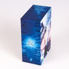 Der Text lautet "World's End, Blue Bird". Die Verpackung ist in Blau gehalten mit floralen Mustern und einer Zeichnung.