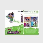 Texte: Zicke, Zacke, Zombie-Attacke! Illustration: Ein Comic-Stil mit einem kleinen blauen Zombie namens Zozo.
