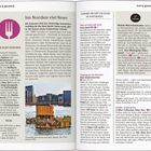 **Linke Seite:**  
**Titel:** Im Norden viel Neues  
**Text:** Über smørrebrød, Fusion New Nordic Cuisine, Hotspots wie Nyhavn und Værnedamsvej.  
**Bild:** Menschen auf einer schwimmenden Plattform vor einer Stadtansicht.  

**Rechte Seite:**  
**Titel:** So beginnt und endet ein guter Tag in Kopenhagen  
**Text:** Tipps zu Cafés, Bars und Wurstständen.  
**Icon:** Pølser Logo für Würstchen.  