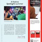 ISSUE 8 | 26, A festive Spotlight summer. Englisch entdecken – englisch lesen. Eine Frau spielt Gitarre auf einer Bühne.