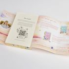 Newsletter QR-Code. Bücher: "Meer Liebe in Herzen" ISBN: 978-3-7341-0920-1, "Meer Momente wie dieser" ISBN: 978-3-7341-0919-5. Pastellfarben.